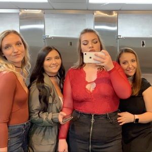 Meet your Posher, Mar